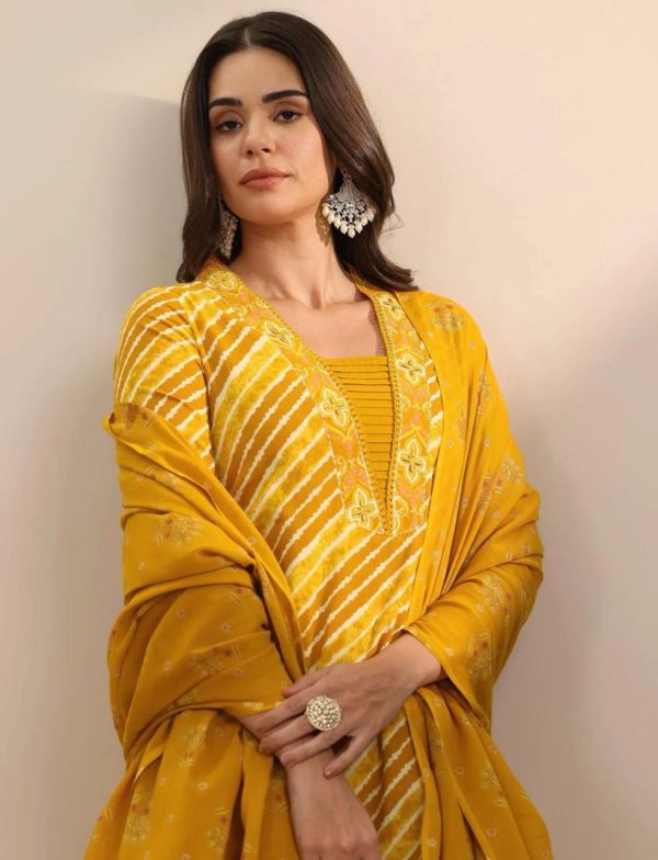 lahriya collection
