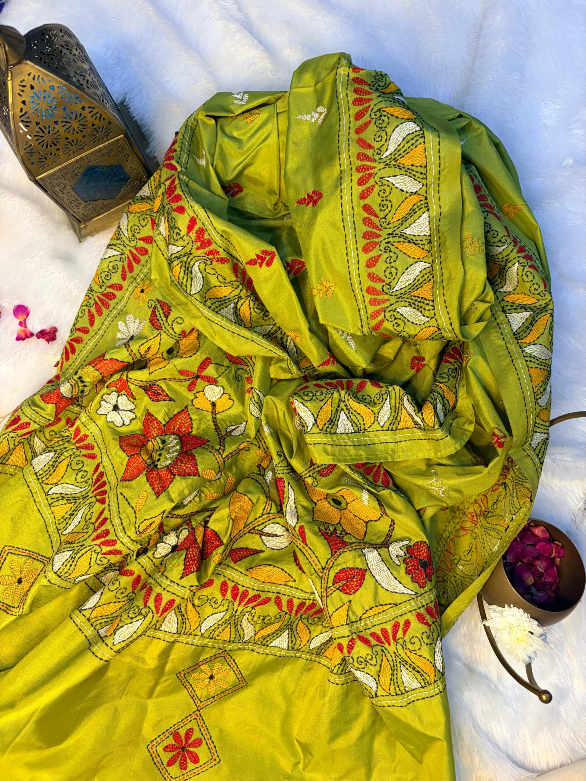 exclusive kantha work dupattas3