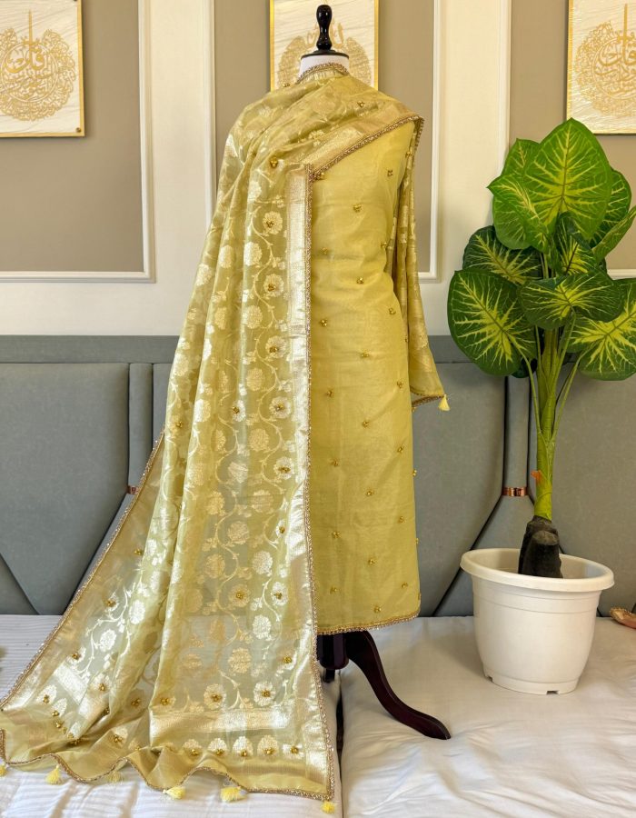 LATEST GHUNGROO COLLECTION